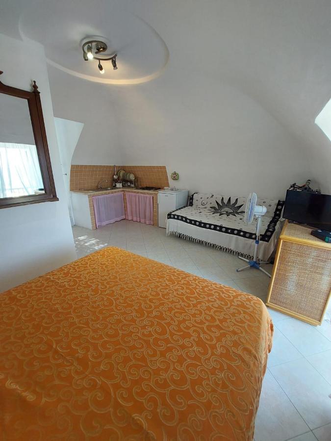 Casadelpino Residence La Piana Ponza Exterior foto